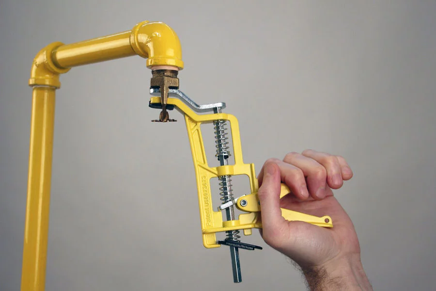 Shutgun attached to the training and demonstration unit
